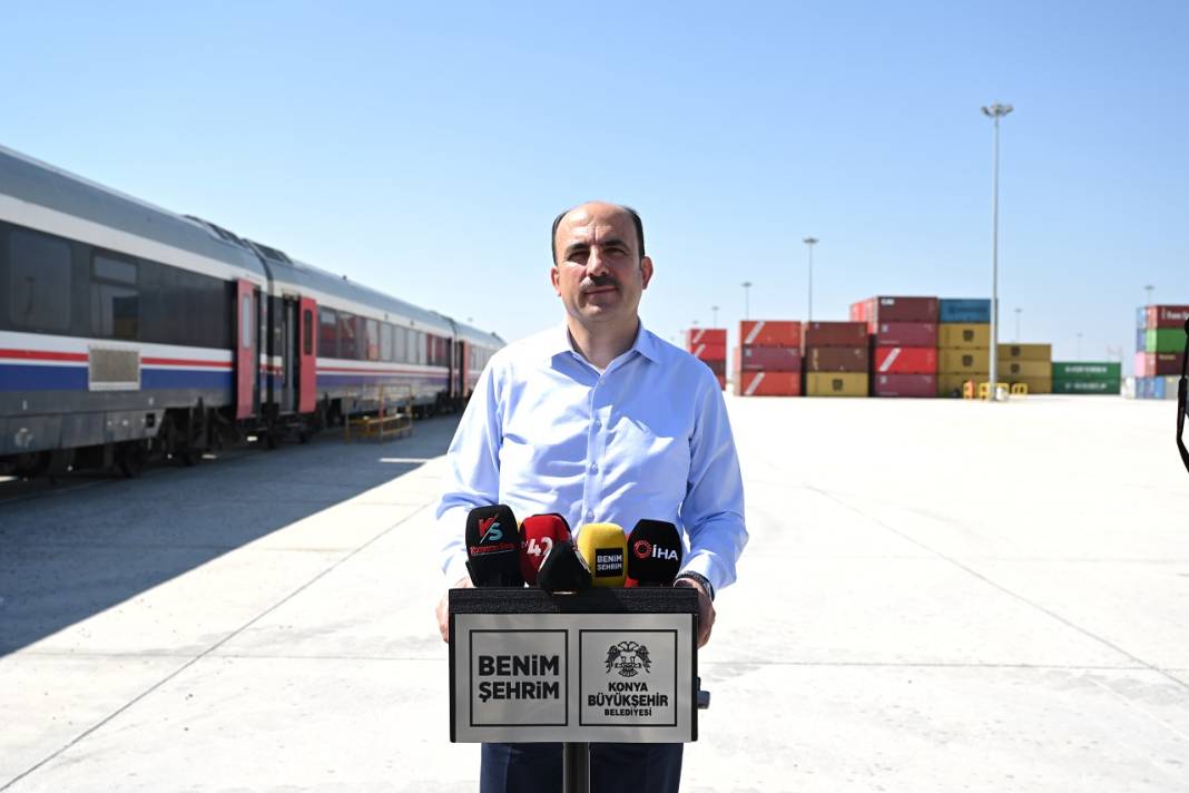 Başkan Altay'dan önemli duyuru: Banliyö aracı alımı için ihale süreci başladı 3